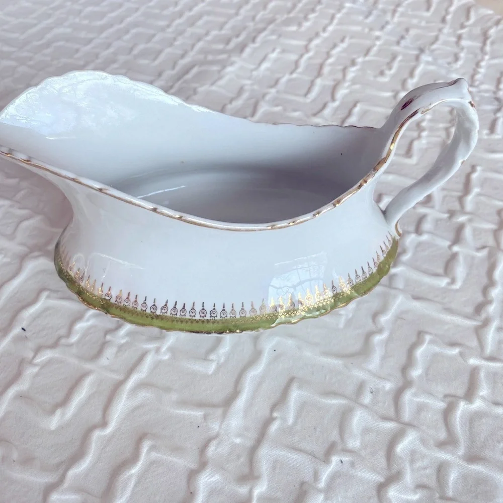 Homer Laughlin Gravy Sauce Boat Elegant White Green